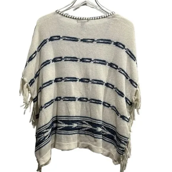 Chaps denim, Southwestern Boho Sleeved Poncho fringe sweater Size Medium - Picture 5 of 6